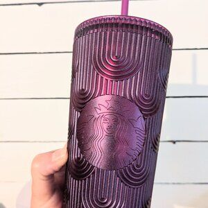 New Release Spring 2024 Starbucks Metallic Magenta Cold Cup (24 oz)
